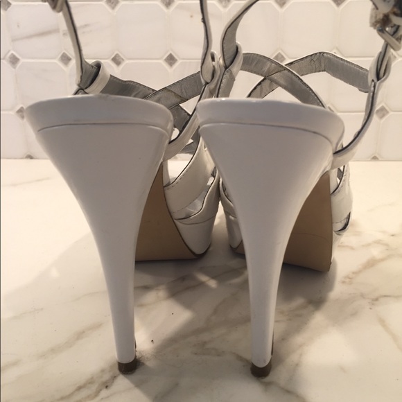 Guess Heels - Picture 3 of 6